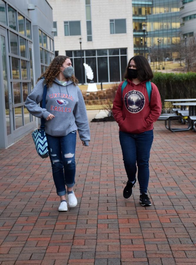 Despite HCC lifting its mask mandate, students may continue to wear one on campus.