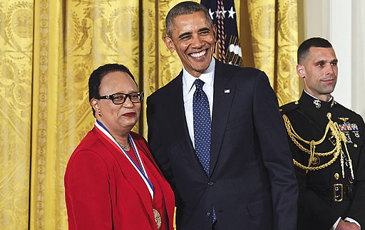 Barack Obama presenting Dr. Shirley Ann Jackson with the National Medal of Science